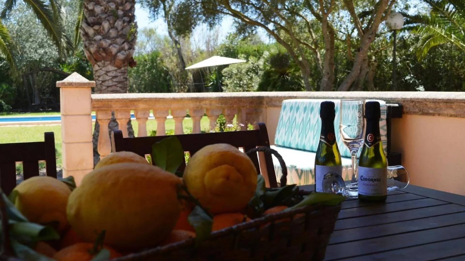 Finca Es Garballons, Landhaus Im Mallorquinischen Stil, Umgeben Von Natur Manacor
